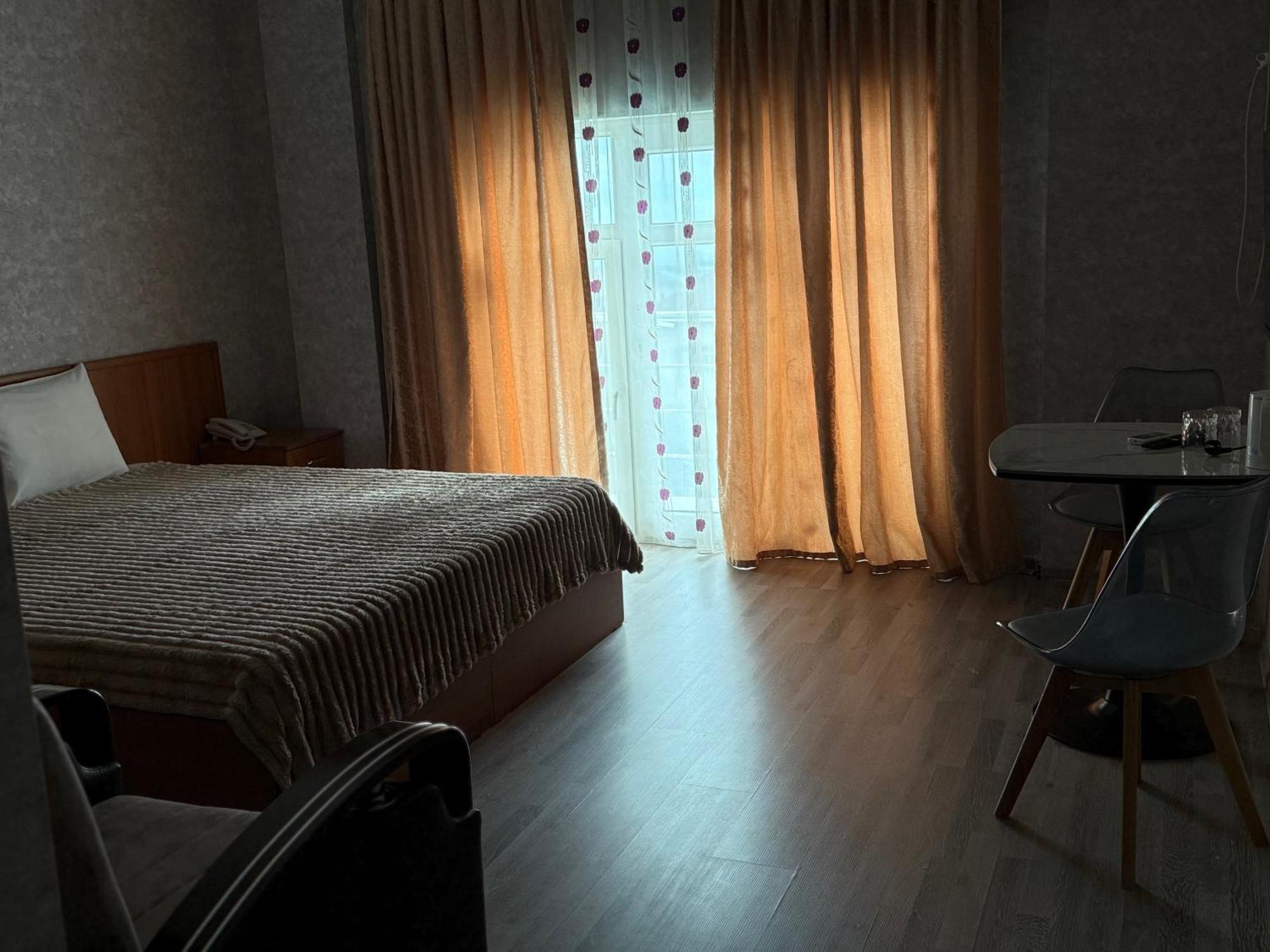 Aef Hotel Baku Ngoại thất bức ảnh