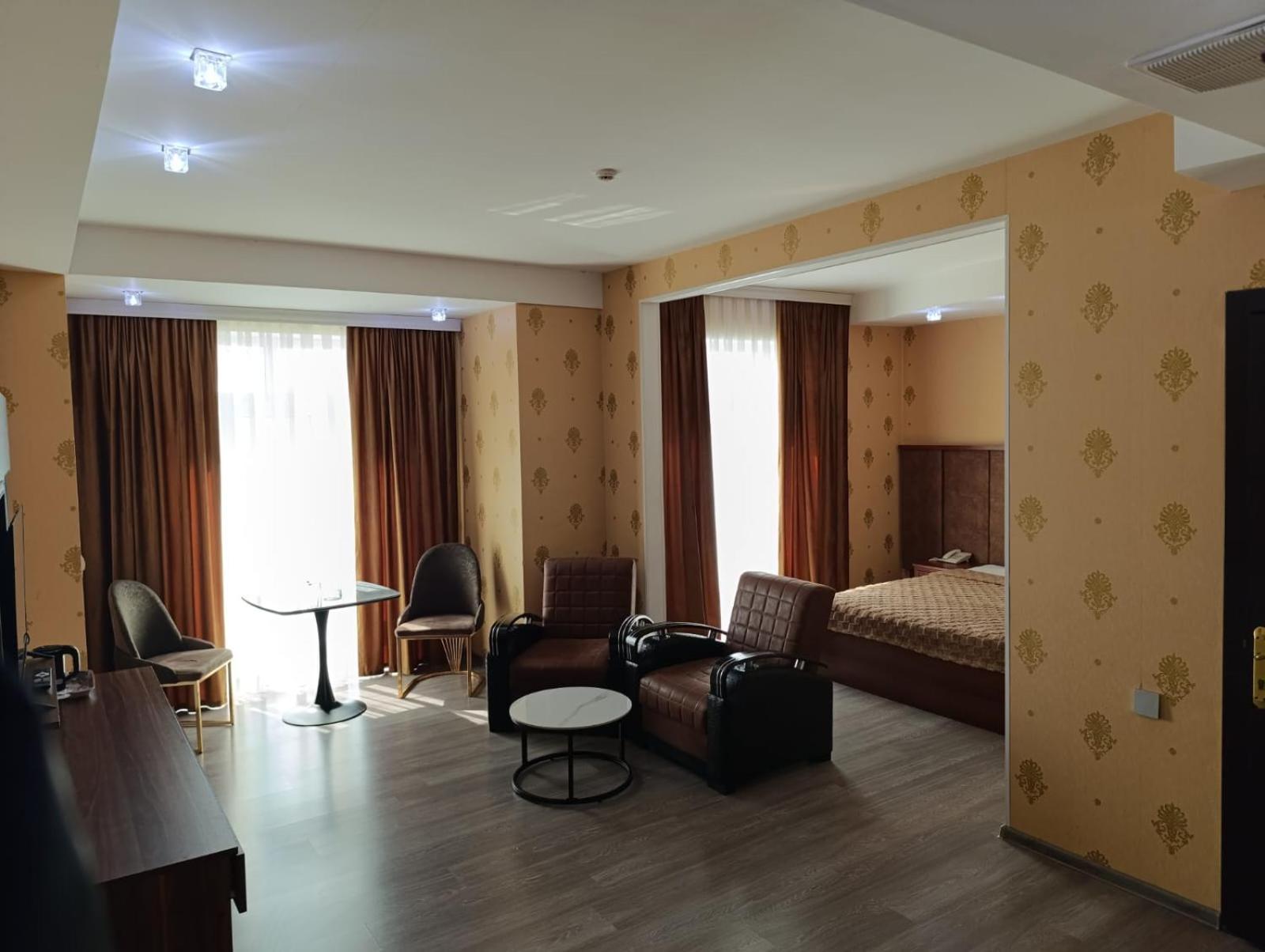 Aef Hotel Baku Ngoại thất bức ảnh